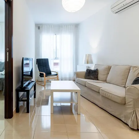 Fun Building Flats By Homeabout Apartmán