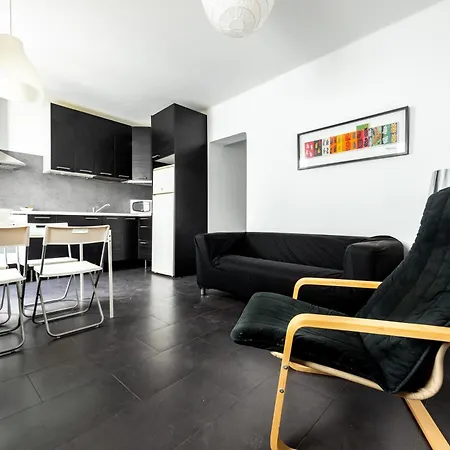 Fun Building Flats By Homeabout * Màlaga