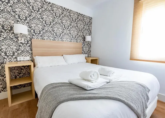 Fun Building Flats By Homeabout Apartmán *