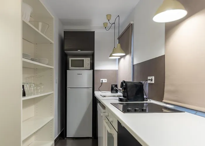Fun Building Flats By Homeabout Màlaga