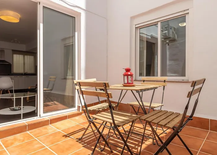 Fun Building Flats By Homeabout Màlaga